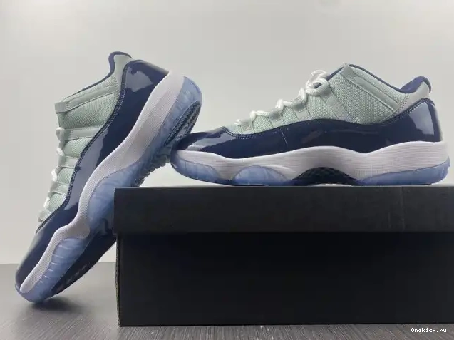 One Kick 11 528895-007 Low Air Georgetown Jordan Retro 0530